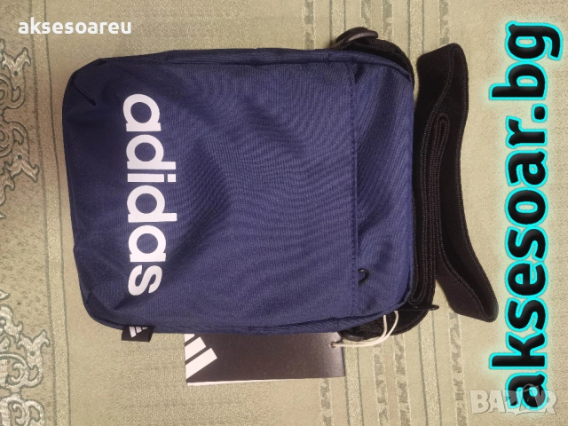 Практична малка и удобна за носене тъмносиня чантичка ADIDAS PERFORMANCE преносима компактна Чанта, снимка 14 - Чанти - 54000251