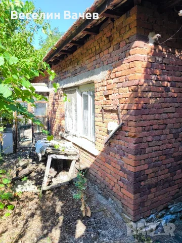 Продавам Къща с двор с.Полски Градец област Стара Загора., снимка 4 - Къщи - 55650540