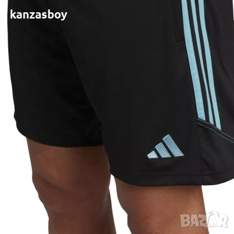 adidas TIRO 23 CB TR SHO - страхотни мъжки панталони КАТО НОВИ, снимка 2 - Спортни дрехи, екипи - 54692710