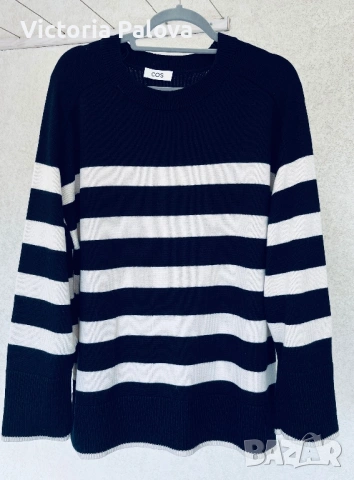 Раиран пуловер COS в тъмносиньо и кремаво, снимка 2 - Блузи с дълъг ръкав и пуловери - 54284004