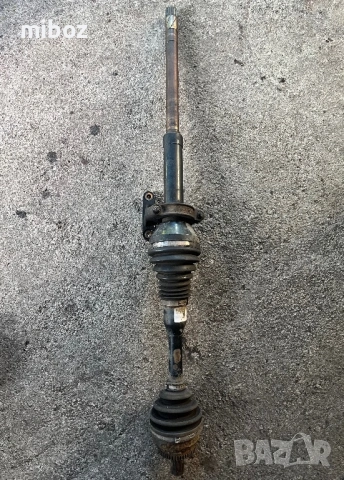 Полуоска Волво Volvo XC90 2010, снимка 2 - Части - 54757453