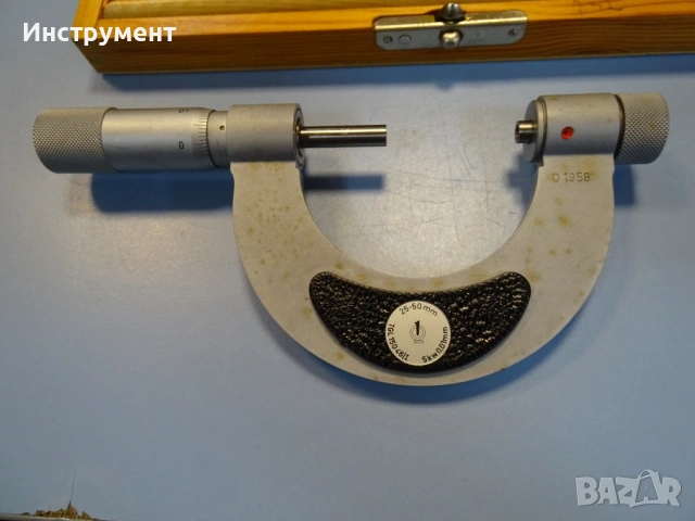 Резбомерен микрометър DDR Suhl Thread Мicrometer 25-50mm, снимка 5 - Други инструменти - 54916117