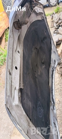 преден капак бмв е46 bmw e46, снимка 6 - Части - 54750861