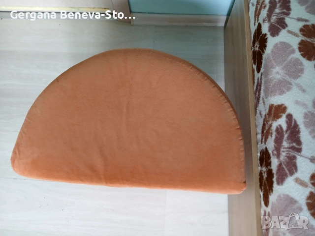 Табуретки, снимка 2 - Столове - 54883304