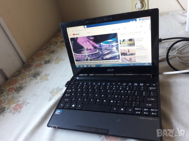 Acer Aspire One PAV-70 , снимка 2 - Лаптопи за дома - 55046409