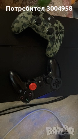Продавам конзола PlayStation 4 (PS4) Fat модел в много добро техническо състояние., снимка 2 - Игри за PlayStation - 55277129