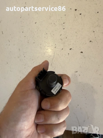 Превключвател включване/изключване за Volvo C30 1.6 TDI (2012) 30795214 OEM, снимка 4 - Части - 54883821