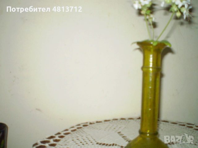 19ти век ваза зелено вазелиново стъкло в стил Арт Деко, снимка 4 - Антикварни и старинни предмети - 54535459