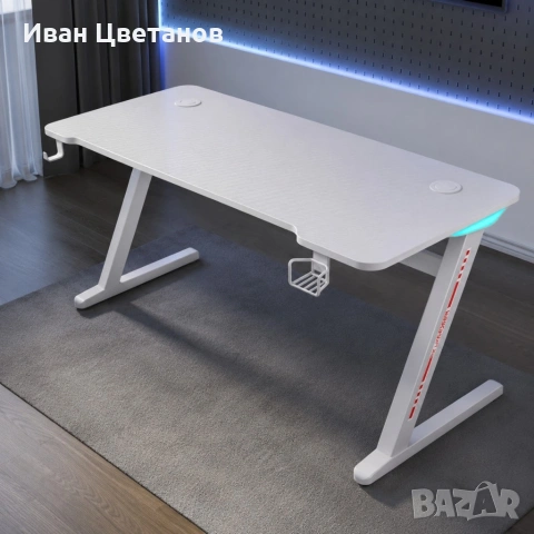 Геймърско бюро 120 см с RGB LED подсветка, карбонов плот, поставка за чаша и стойка за слушалки