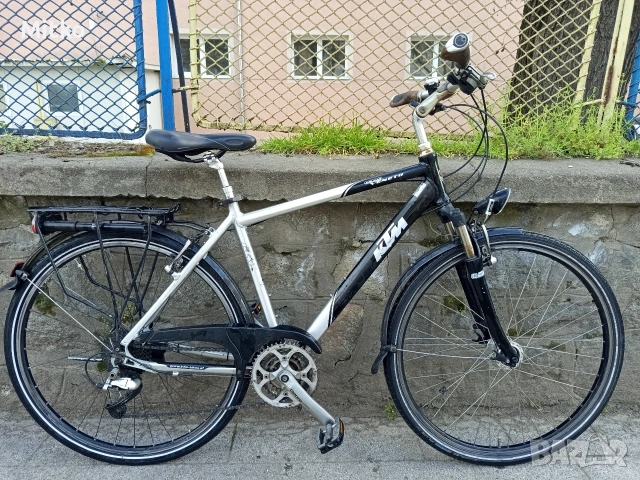 28 цола алуминиев велосипед КТМ с 21 скорости усилени капли амортисьори предни като нов 