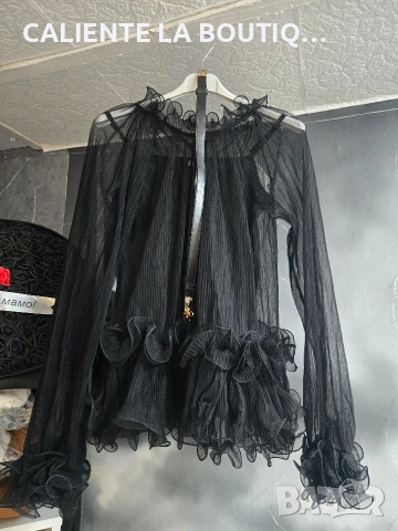 Дамска ефекта риза с колан