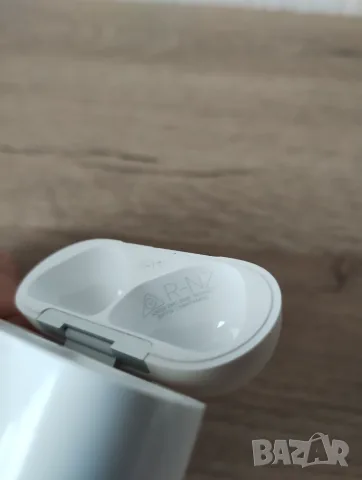 Apple Airpods 4 A3058 зарядна кутия, снимка 6 - Безжични слушалки - 55453237