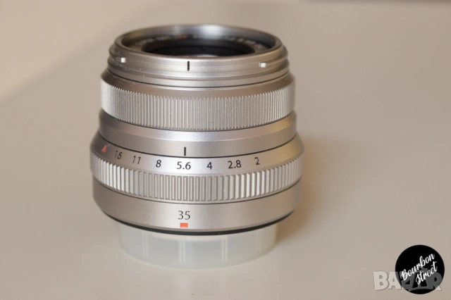 Fujifilm XF 35mm f/2 R WR (Silver) 