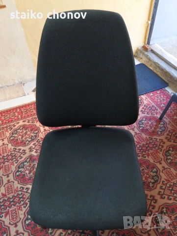 Офис стол, снимка 8 - Столове за офис - 54325871