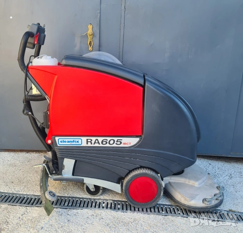 Професионална подопочистваща машина Cleanfix RA 605 IBCT Самоходна, снимка 3 - Други машини и части - 54904287