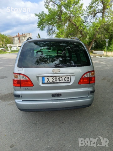 Продава се. FORD GALAXY 1.9TDI 116HP 2005г. 7местен  Автоматик Колата е в движение и се кара всеки д, снимка 4 - Автомобили и джипове - 54446783