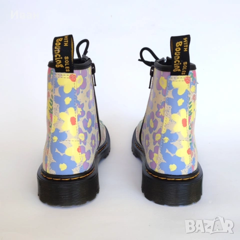 Боти Dr. Martens AirWair естествена кожа, снимка 5 - Дамски боти - 54845685