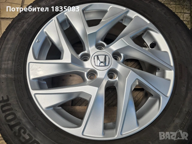 Лети джанти 17ки 5х114.3 Honda + летни гуми 225/65/17 Bridgestone, снимка 4 - Гуми и джанти - 55082093