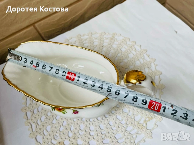 ROYAL ALBERT красива голяма сосиера от Англия, снимка 10 - Антикварни и старинни предмети - 54337324