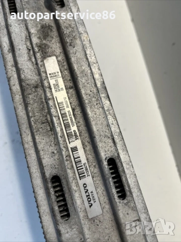 Интеркулер радиатор за Volvo S60 2.0 TDI (2012) 31338475, снимка 3 - Части - 54020783