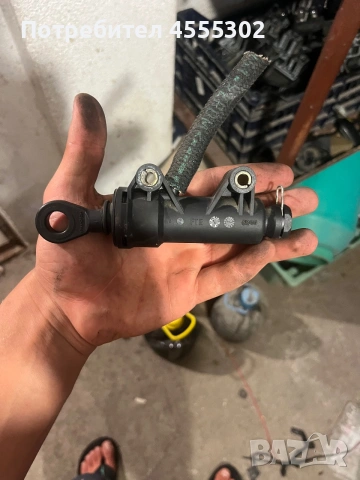 BMW E39 Горна помпа на съединителя OEM 21.52-1 165 010, снимка 2 - Части - 55092509