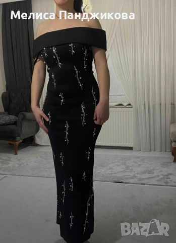 Черна дълга рокля на супер цена 