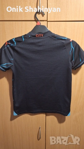 Детски екип на Манчестър Сити 23/24, снимка 2 - Детски якета и елеци - 54354595