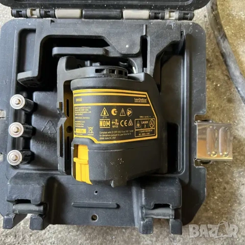Лазерен нивелир DeWalt DW088