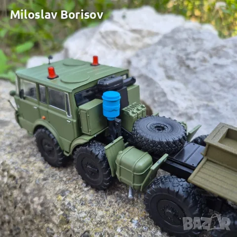 TATRA 813 8x8 + ремарке в мащаб 1:43, снимка 11 - Колекции - 55341481