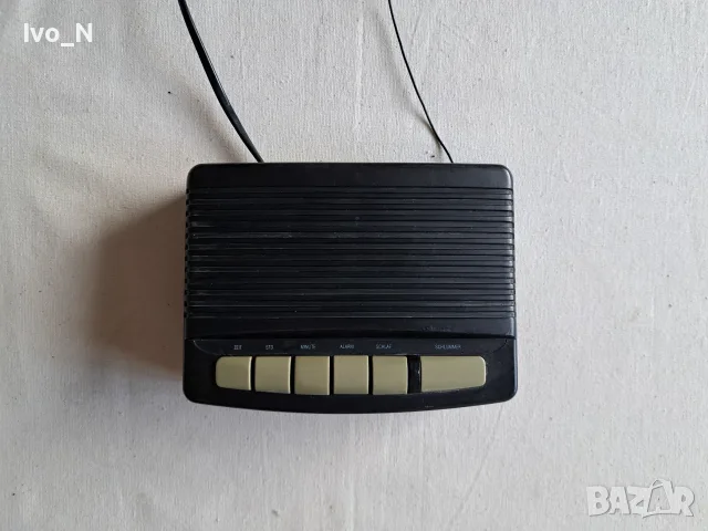 Радио часовник Soundmaster UR-106., снимка 4 - Радиокасетофони, транзистори - 55441733