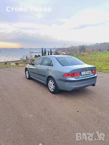 Хонда Акорд автоматик, снимка 4 - Автомобили и джипове - 53961270
