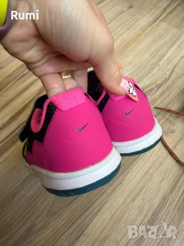 Оригинални маратонки NIKE FLEX EXPERIENCE 4 ! 35 н, снимка 5 - Маратонки - 24980084