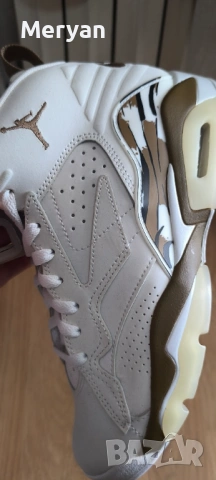 Кецове Джордан оригинални , снимка 5 - Спортни обувки - 54255410