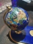 Настолен глобус от полускъпоценни естествени камъни, снимка 1