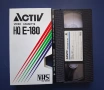 Видеокасета VHS Стивън Сегал Над Закона Шварценегер Бягащият Мъж , снимка 2