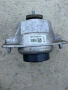 m8a2-6a003-bd, m8a26a003bd ляв тампон за двигател от Land Rover Range Rover Velar (L560) 3.0 D , снимка 1