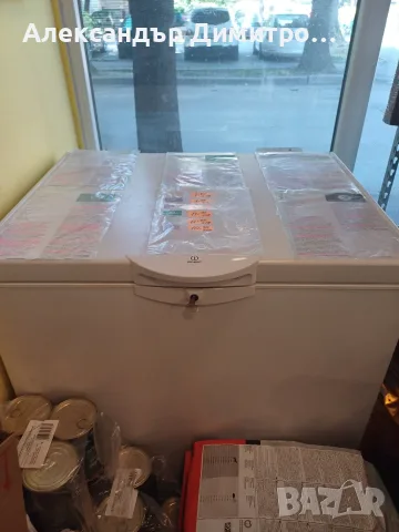 Фризер ракла Indesit в отлично състояние, 220 л., на 1 година, 80/80/60, Русе