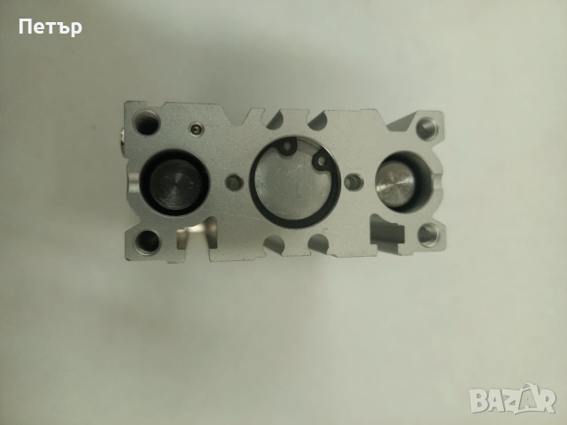 Пневматичен направляван линеен цилиндър . FESTO DFM-16-40-B-PPV-A-GF, снимка 9 - Резервни части за машини - 54743061