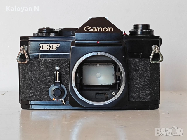 Комплект тяло Canon EF (The Black Beauty) и обектив Canon FD 35-70mm f/3.5-4.5, снимка 2 - Фотоапарати - 54549537