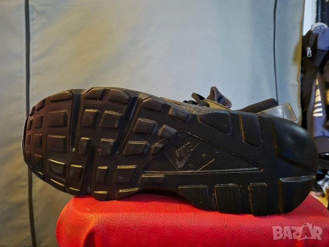 Nike Huarache-нов модел-номер45-45.5, снимка 4 - Маратонки - 54318403