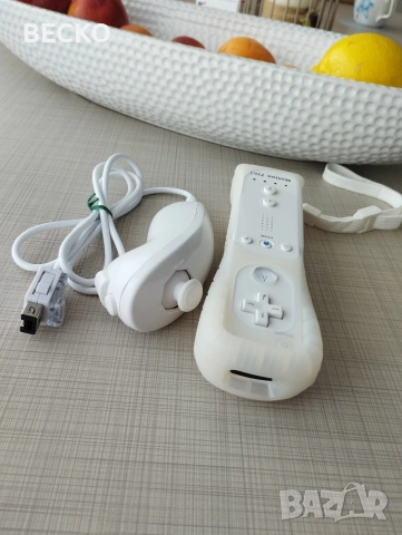 Контролери за Nintendo Wii , снимка 2 - Nintendo конзоли - 55162384