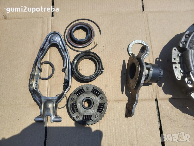 Сух Съединител DSG 0AM141017EB Volkswagen Passat B9 1.5 eTSI 150кс 2024г, снимка 2 - Части - 55073414