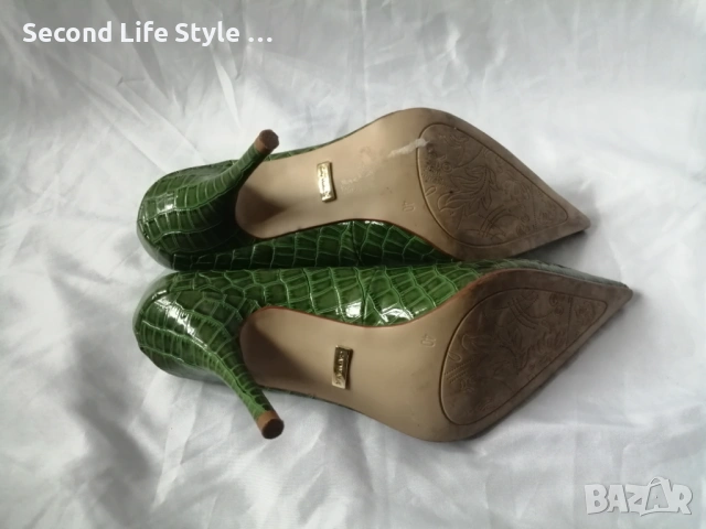№ 40 дамски обувки на висок ток имитация на крокодилска кожа в зелен цвят CATWALK, снимка 15 - Дамски обувки на ток - 54095524
