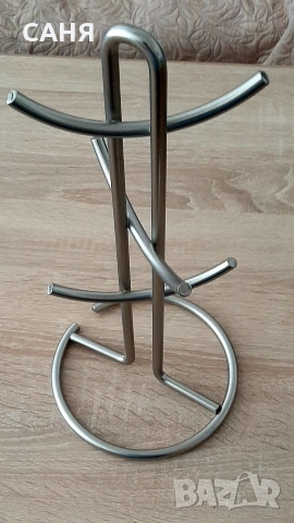 Нов а,вертикална  поставка за чашисервиз от6чаши с пролетна украса иКрасиви чаши-6 броя от 80те г