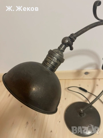 Дизайнерска настолна лампа, снимка 5 - Настолни лампи - 54337833