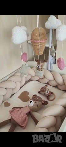 комплект за кошара с музикална въртележка 