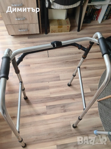 Проходилка за възрастни 