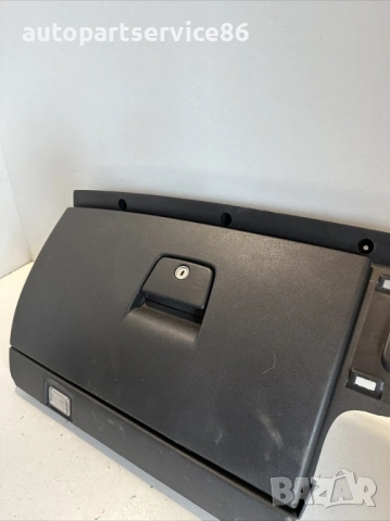 Бардачка черна за Volvo C70 Convertible (2008) 9481664, снимка 3 - Части - 54004886