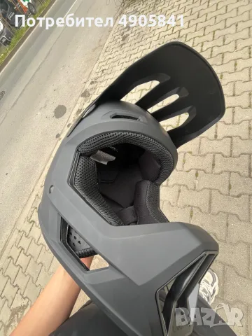 Каска Uvex черна