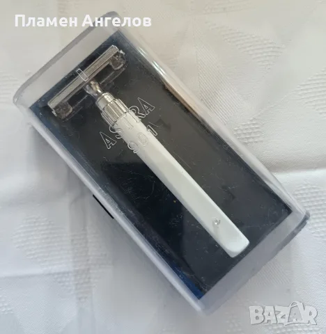 Класическа самобръсначка "Astra 901"с оригинална кутия. 
